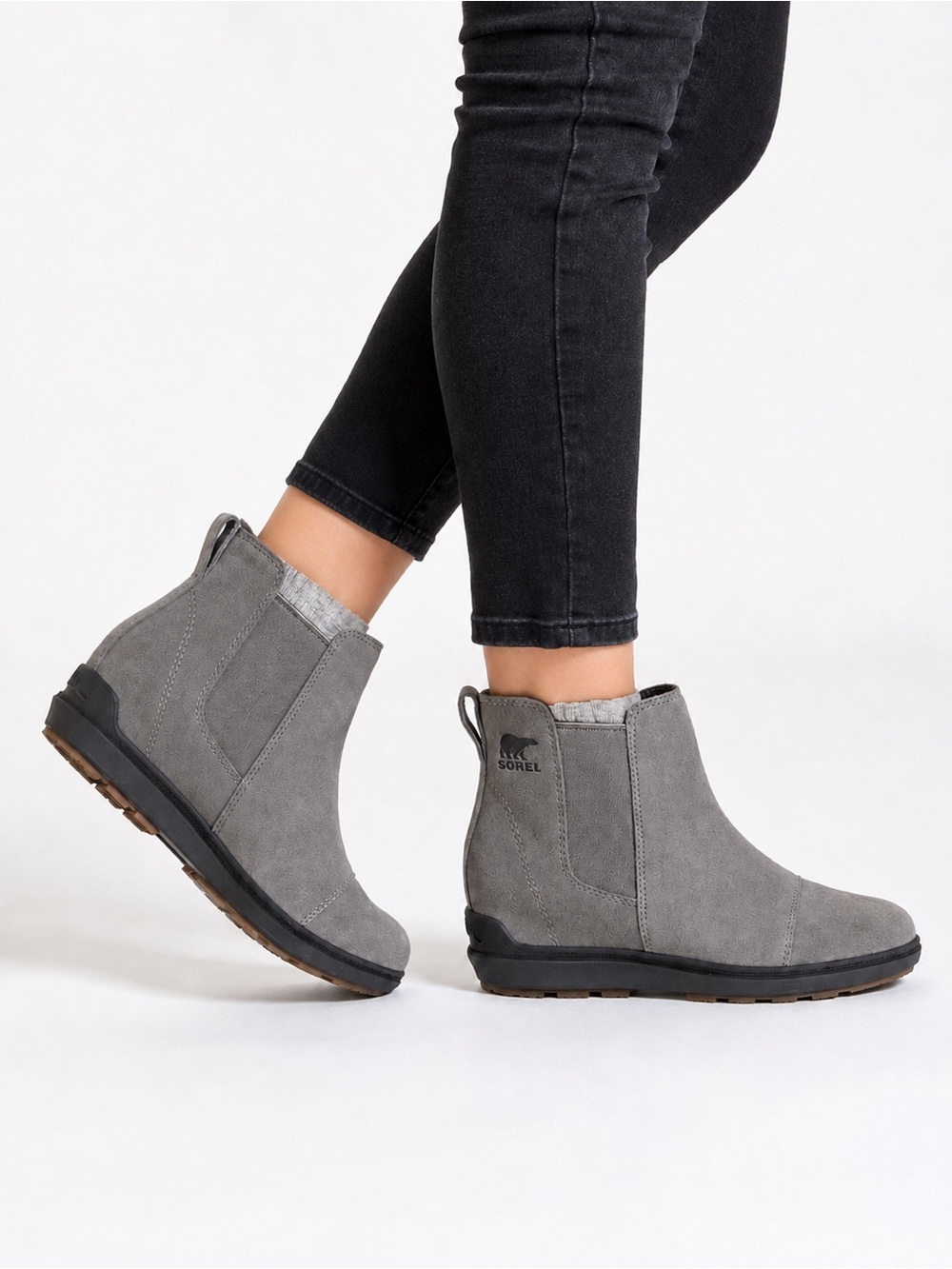 SOREL Evie II Chelsea Waterproof Suede Ankle Boots Gray Size 6.5